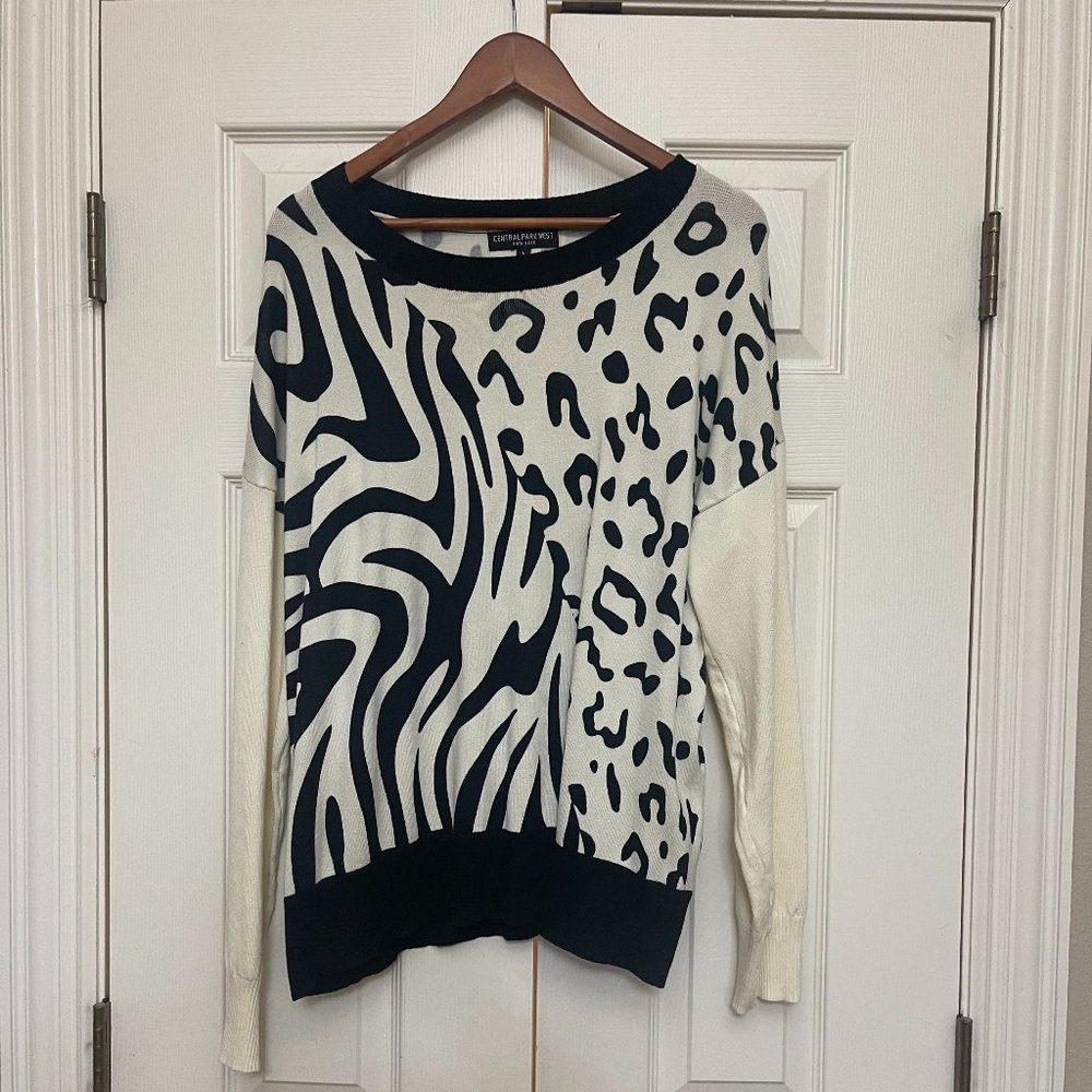 Central Park West Women's Sweater, Size L